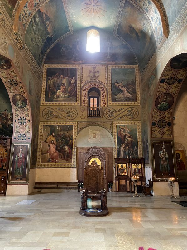 Frescoed interior and icons of the Samtavro church