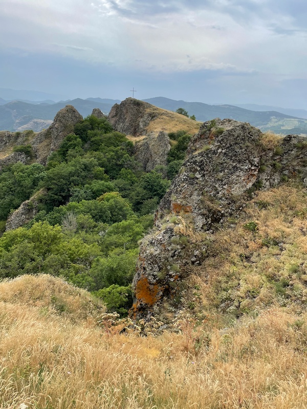 Rocky ridge — Kojori