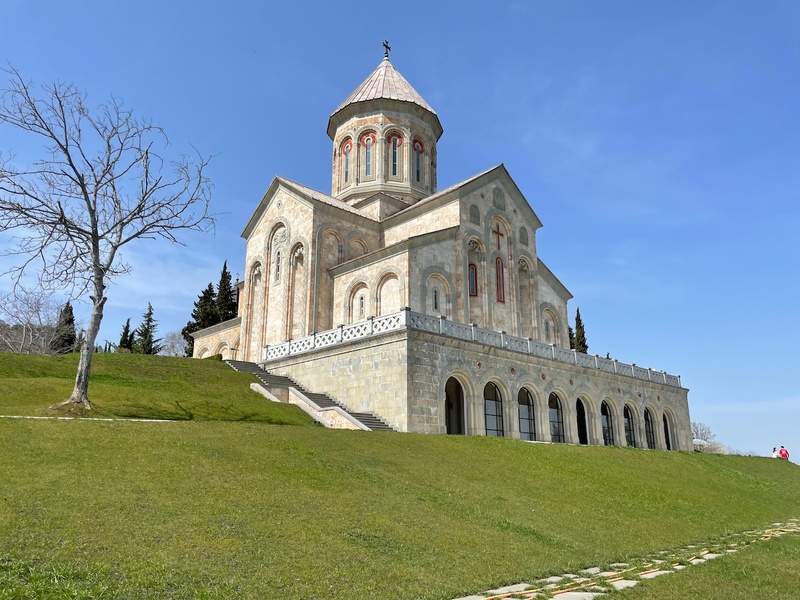 Bodbe Monastery in spring